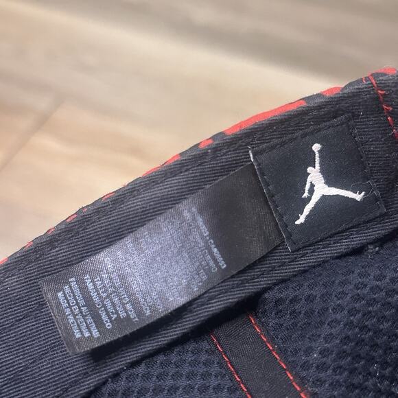 Jordan Hat Strapback Cap Mens Red Black 5 Panel Elephant Cement Streetwear Adult - Picture 8 of 8